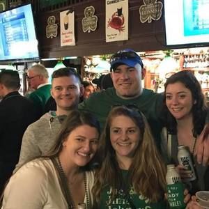 Meet your Posher, Casey